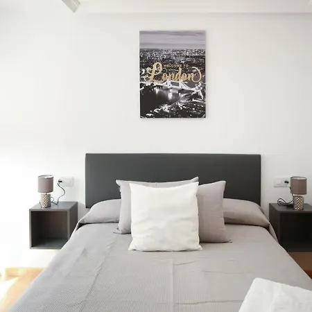 Apartamento Mym 3 * Gijon